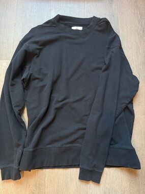 BP. Black Crewneck Sweater with Branded Tag